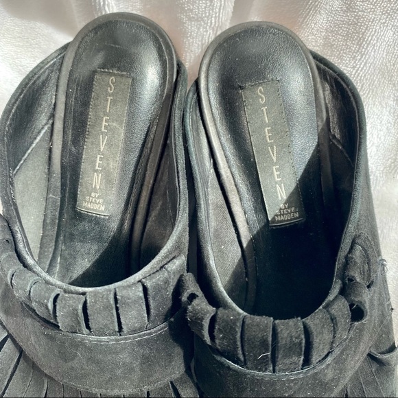 Steve Madden Adee black suede fringe mules size 7.5 - Picture 6 of 9